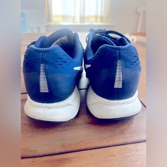 Nike Pegasus Blue Running Shoes; Size 6 - Picture 8 of 9